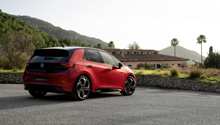 Volkswagen ID.3 GTX e ID.7 GTX Tourer: debuttano le due nuove sportive elettriche - Foto 4 di 85