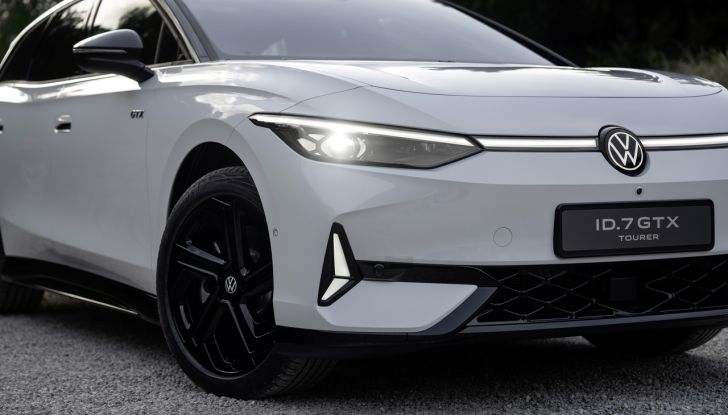 Volkswagen ID.3 GTX e ID.7 GTX Tourer: debuttano le due nuove sportive elettriche - Foto 68 di 85