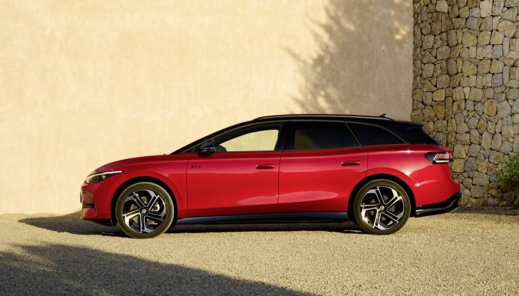 Volkswagen ID.3 GTX e ID.7 GTX Tourer: debuttano le due nuove sportive elettriche - Foto 84 di 85