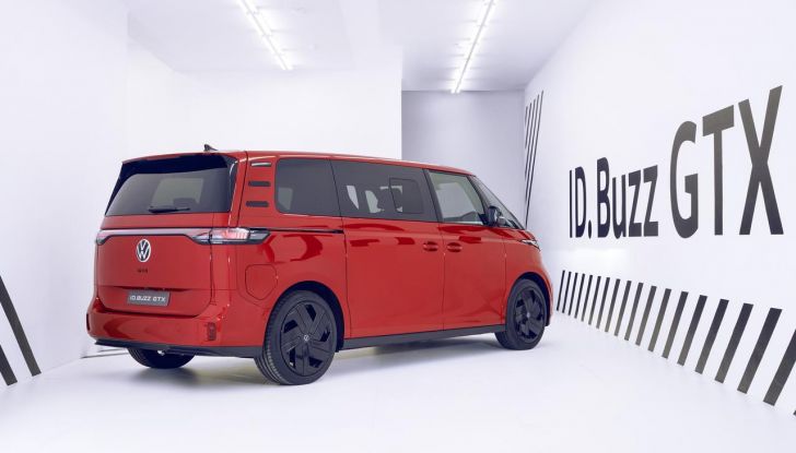 Volkswagen ID. Buzz GTX: caratteristiche, design, abitacolo e versioni - Foto 20 di 64