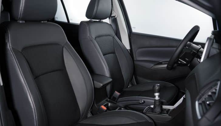 Suzuki S-Cross Hybrid YORU motore, prestazioni e prezzo - Foto 5 di 9