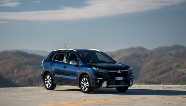 Suzuki S-Cross Hybrid YORU motore, prestazioni e prezzo - Foto 7 di 9