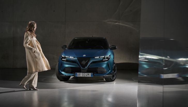 Alfa Romeo Milano: caratteristiche, design, abitacolo, motori, versioni e prezzi - Foto 46 di 48