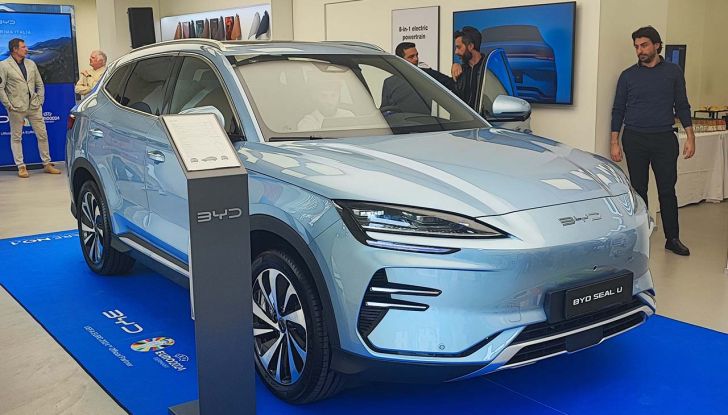 BYD Seal U: sbarco ufficiale in Italia con l’anteprima a Milano - Foto 2 di 18