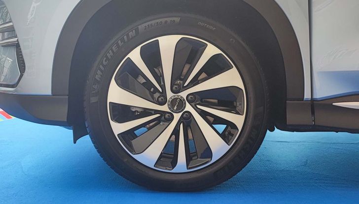 BYD Seal U: sbarco ufficiale in Italia con l’anteprima a Milano - Foto 5 di 18