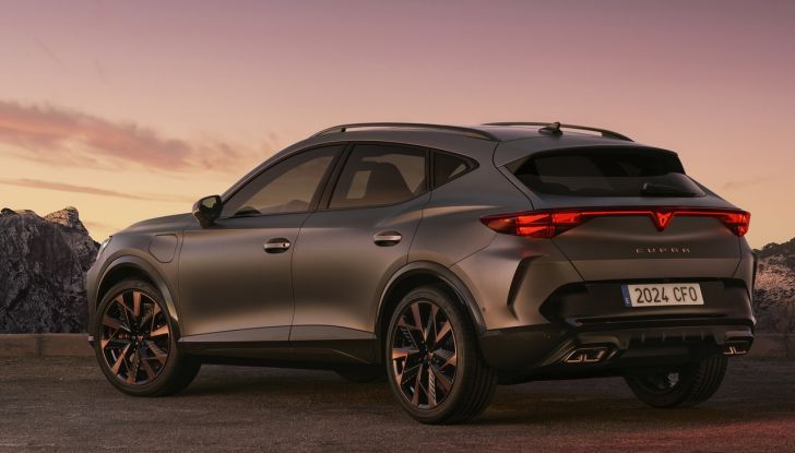 Cupra Leon e Formentor 2025: caratteristiche, design, abitacolo e motori - Foto 2 di 82