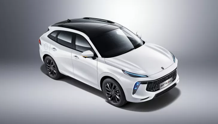 Il marchio cinese Forthing arriva ufficialmente in Italia - Foto 1 di 14