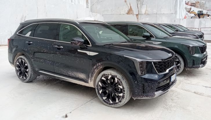 Kia Sorento MY2024 prova su strada tra le strade toscane - Foto 19 di 28