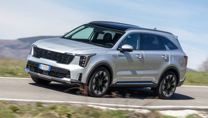Kia Sorento MY2024 prova su strada tra le strade toscane - Foto 25 di 28
