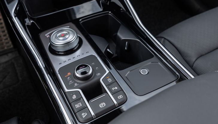 Kia Sorento MY2024 prova su strada tra le strade toscane - Foto 28 di 28