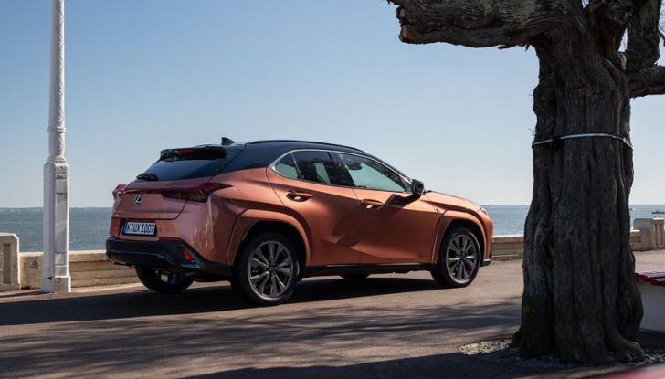 Lexus UX 300h: il crossover si aggiorna con l’arrivo del model year 2024 - Foto 103 di 136