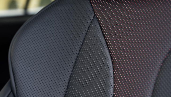 Lexus UX 300h: il crossover si aggiorna con l’arrivo del model year 2024 - Foto 120 di 136