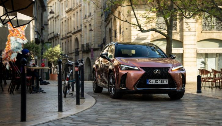 Lexus UX 300h: il crossover si aggiorna con l’arrivo del model year 2024 - Foto 96 di 136
