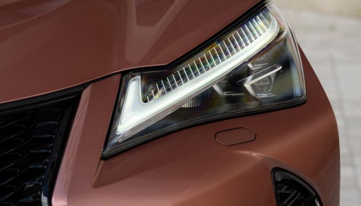 Lexus UX 300h: il crossover si aggiorna con l’arrivo del model year 2024 - Foto 127 di 136