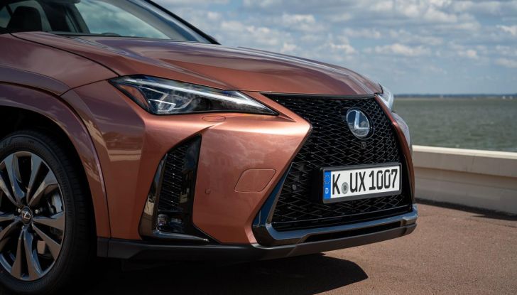 Lexus UX 300h: il crossover si aggiorna con l’arrivo del model year 2024 - Foto 134 di 136