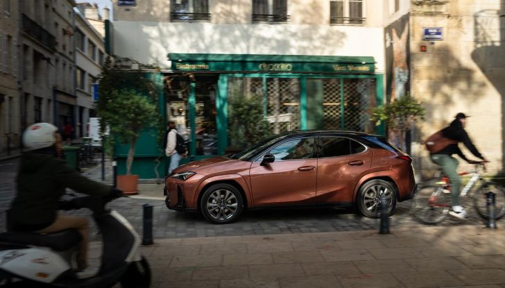 Lexus UX 300h: il crossover si aggiorna con l’arrivo del model year 2024 - Foto 97 di 136