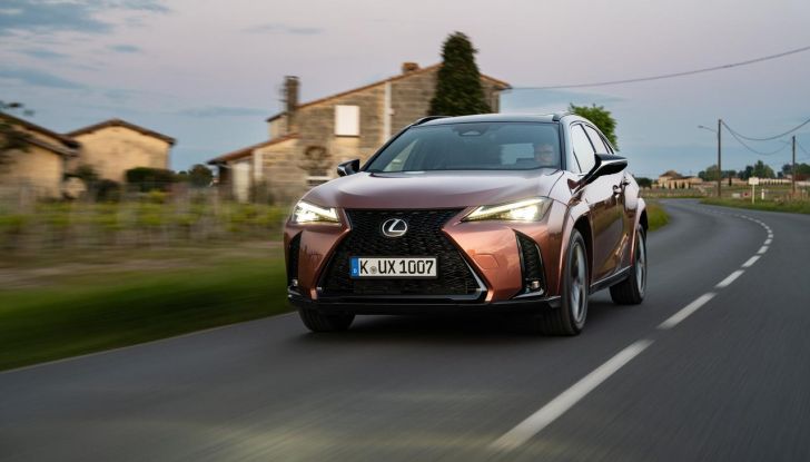 Lexus UX 300h: il crossover si aggiorna con l’arrivo del model year 2024 - Foto 90 di 136