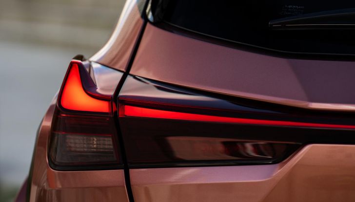 Lexus UX 300h: il crossover si aggiorna con l’arrivo del model year 2024 - Foto 128 di 136