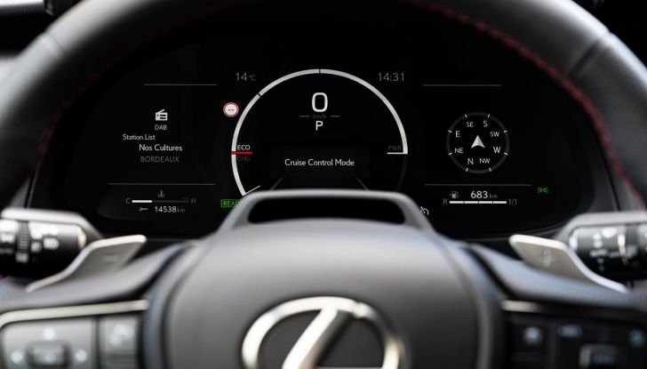 Lexus UX 300h: il crossover si aggiorna con l’arrivo del model year 2024 - Foto 115 di 136