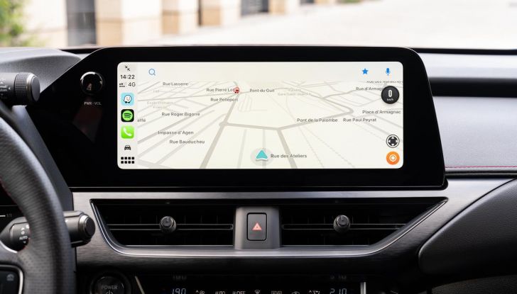 Lexus UX 300h: il crossover si aggiorna con l’arrivo del model year 2024 - Foto 28 di 136