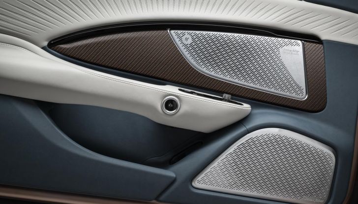 Maserati GranCabrio Folgore: caratteristiche, design, abitacolo, motore, prestazioni e autonomia - Foto 4 di 61