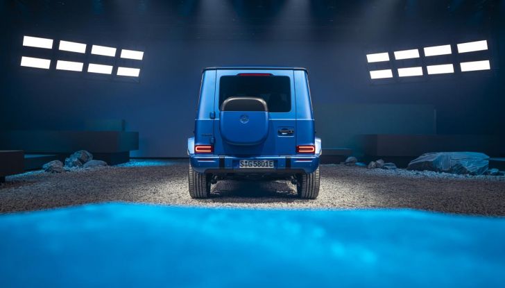 Mercedes Classe G elettrico: caratteristiche, design, abitacolo, motori, autonomia e prezzi - Foto 73 di 120