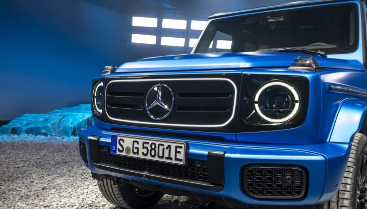 Mercedes Classe G elettrico: caratteristiche, design, abitacolo, motori, autonomia e prezzi - Foto 77 di 120