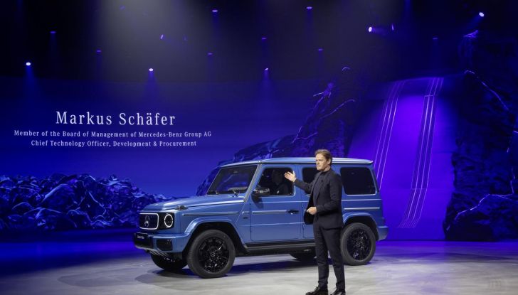 Mercedes Classe G elettrico: caratteristiche, design, abitacolo, motori, autonomia e prezzi - Foto 102 di 120