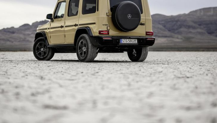 Mercedes Classe G elettrico: caratteristiche, design, abitacolo, motori, autonomia e prezzi - Foto 55 di 120
