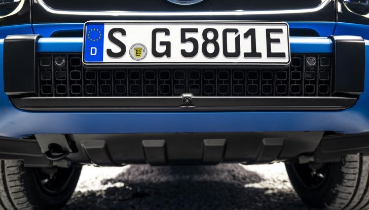 Mercedes Classe G elettrico: caratteristiche, design, abitacolo, motori, autonomia e prezzi - Foto 78 di 120