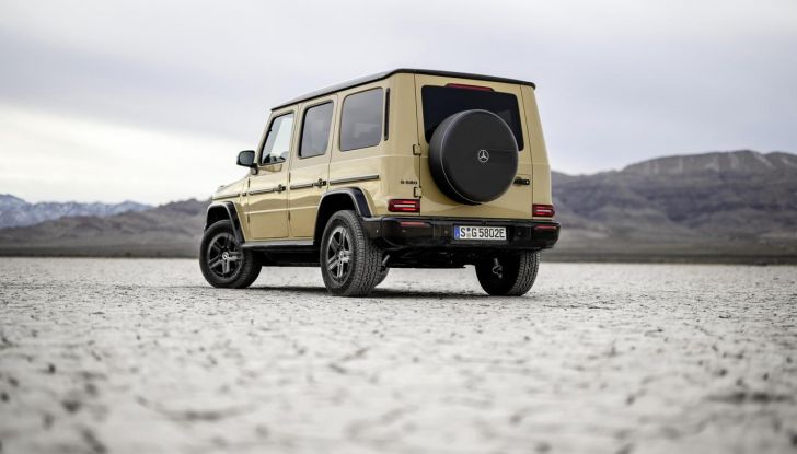 Mercedes Classe G elettrico: caratteristiche, design, abitacolo, motori, autonomia e prezzi - Foto 52 di 120