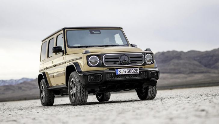 Mercedes Classe G elettrico: caratteristiche, design, abitacolo, motori, autonomia e prezzi - Foto 50 di 120
