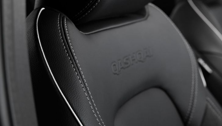 Nissan Qashqai 2024: caratteristiche, abitacolo, motori, design e novità - Foto 70 di 120