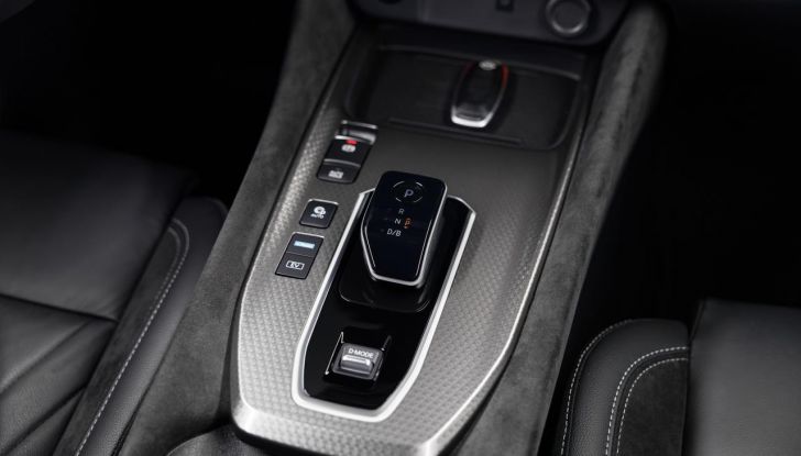 Nissan Qashqai 2024: caratteristiche, abitacolo, motori, design e novità - Foto 89 di 120