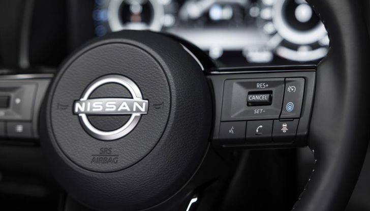 Nissan Qashqai 2024: caratteristiche, abitacolo, motori, design e novità - Foto 76 di 120