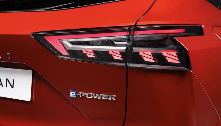 Nissan Qashqai 2024: caratteristiche, abitacolo, motori, design e novità - Foto 118 di 120