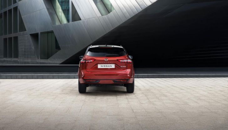 Nissan Qashqai 2024: caratteristiche, abitacolo, motori, design e novità - Foto 38 di 120