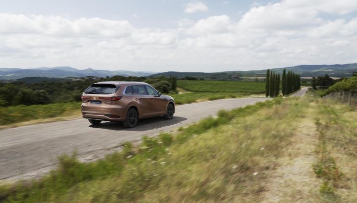 Mazda CX-80 2024: motori, allestimenti e prezzi - Foto 68 di 120