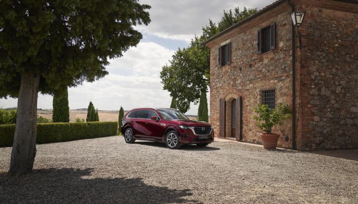 Mazda CX-80 2024: motori, allestimenti e prezzi - Foto 37 di 120