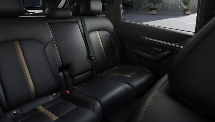 Mazda CX-80 2024: motori, allestimenti e prezzi - Foto 74 di 120