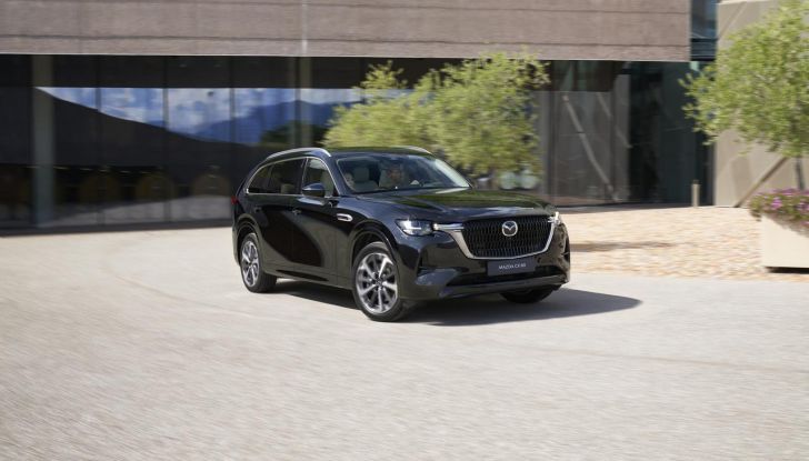Mazda CX-80 2024: motori, allestimenti e prezzi - Foto 63 di 120