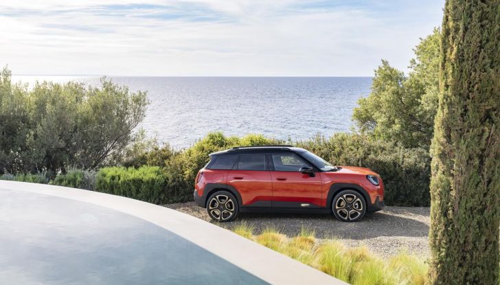 Nuova Mini Aceman: caratteristiche, design, abitacolo, versioni, motori e autonomia - Foto 45 di 134