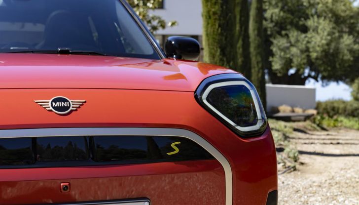 Nuova Mini Aceman: caratteristiche, design, abitacolo, versioni, motori e autonomia - Foto 95 di 134