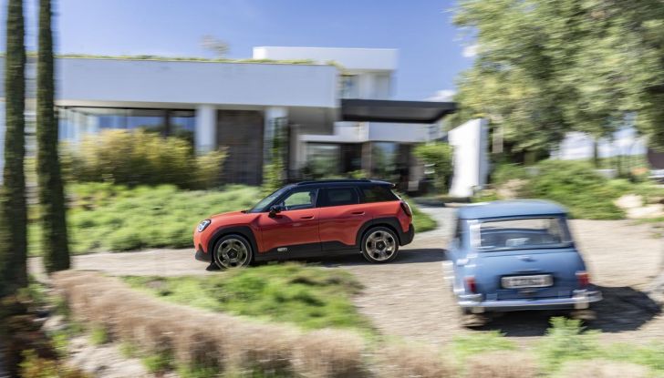 Nuova Mini Aceman: caratteristiche, design, abitacolo, versioni, motori e autonomia - Foto 63 di 134