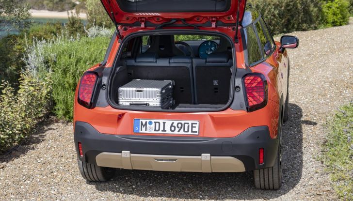 Nuova Mini Aceman: caratteristiche, design, abitacolo, versioni, motori e autonomia - Foto 130 di 134