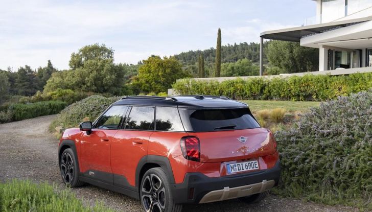 Nuova Mini Aceman: caratteristiche, design, abitacolo, versioni, motori e autonomia - Foto 59 di 134