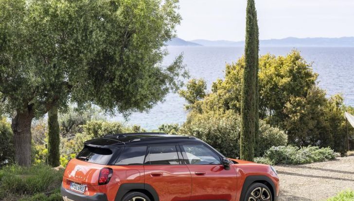 Nuova Mini Aceman: caratteristiche, design, abitacolo, versioni, motori e autonomia - Foto 37 di 134