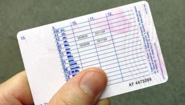 Patente moto categoria A, A1, A2, AM: regole, costi, differenze - Foto 6 di 13