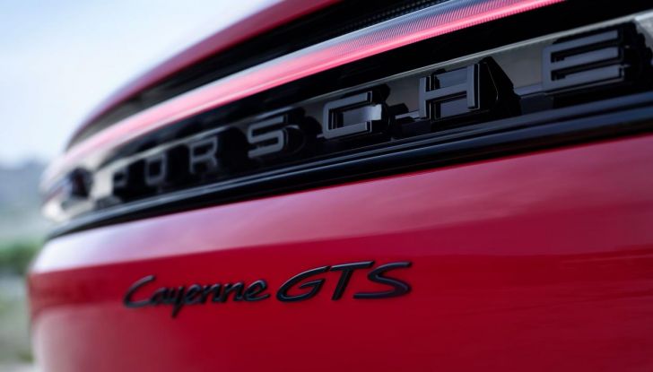 Porsche Cayenne GTS 2024