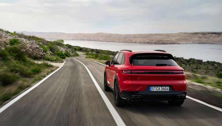 Porsche Cayenne GTS: caratteristiche, design, abitacolo, motore, prestazioni e prezzi - Foto 20 di 24